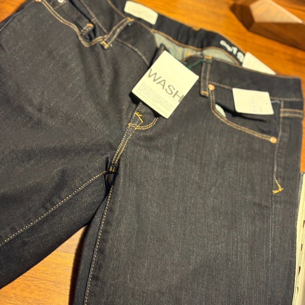 NWT Gap 1969 Perfect Boot Jeans in dark wash sz 26 S/C (28.5" inseam)